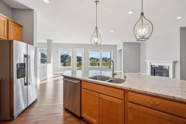 $765,000 | 19086 100th Place North, Maple Grove, MN 55311