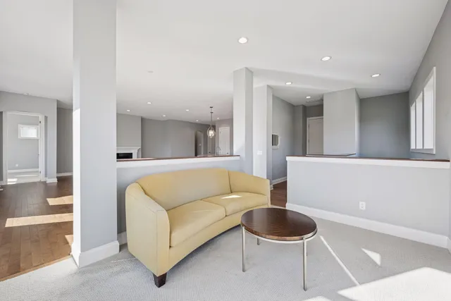 $765,000 | 19086 100th Place North, Maple Grove, MN 55311