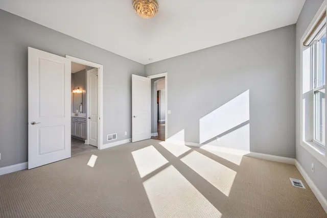 $765,000 | 19086 100th Place North, Maple Grove, MN 55311