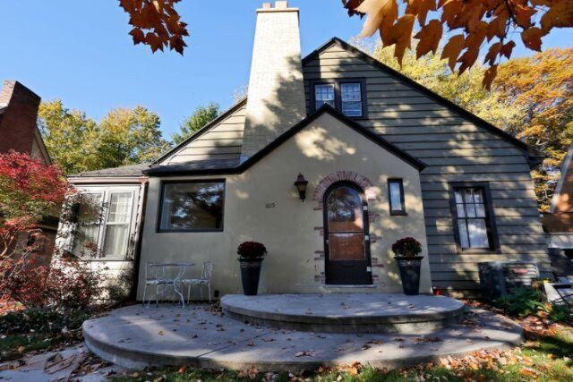 1015 Sheldon Road Grand Haven, MI 49417 - Photo 38 of 42 Ec2iq_2ral86cPWwjXu6E-bNOEKNLLk7LVDxn-2t