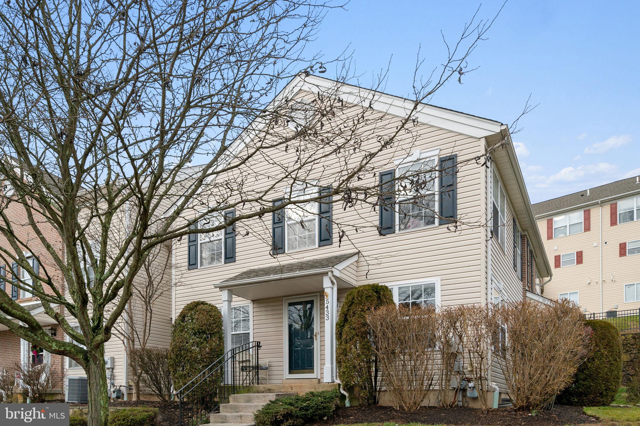 5433 Rinker Circle, Unit 281 Doylestown, PA 18902 - Photo 2 of 32 Gallery Image 2