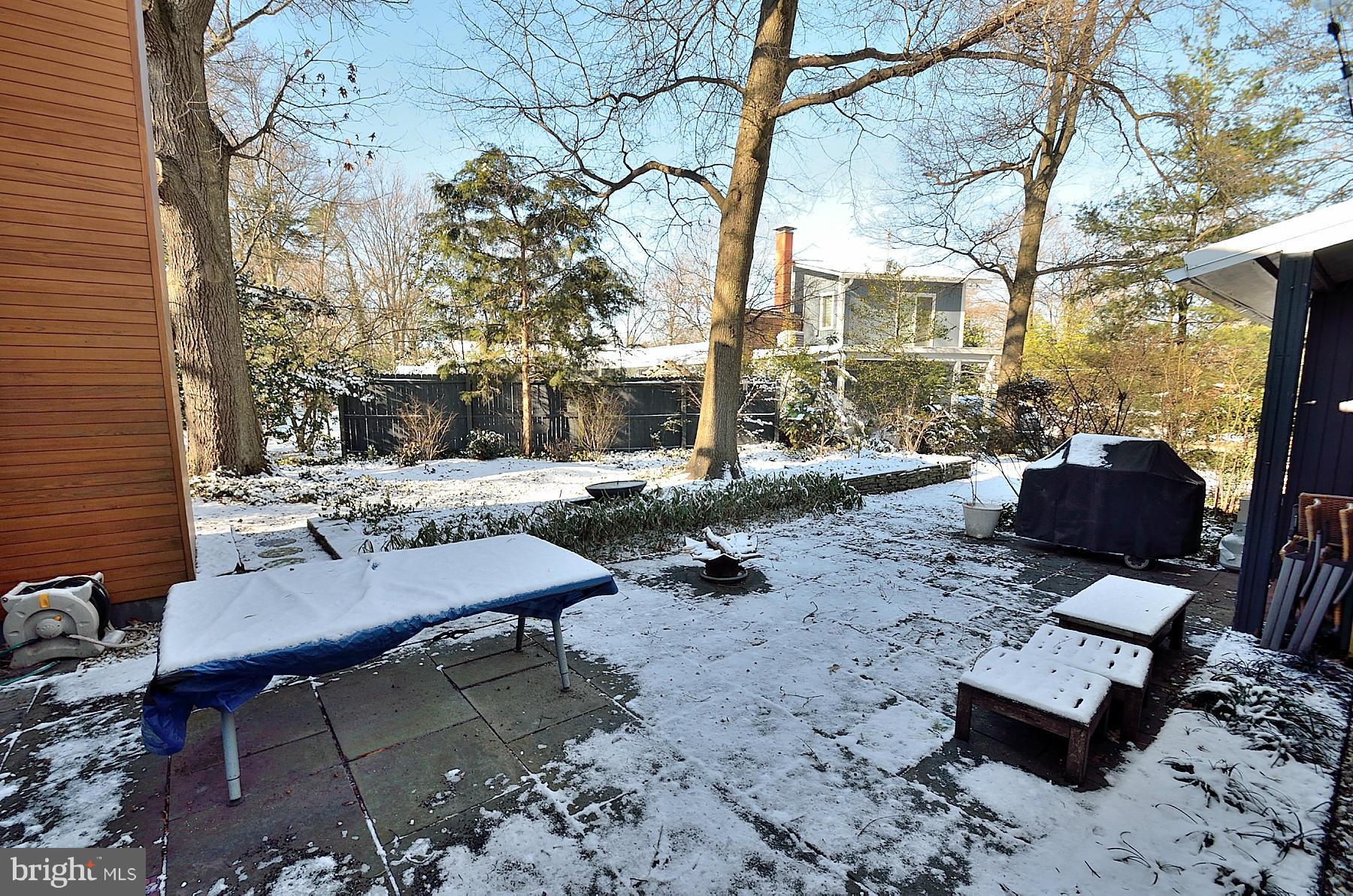 1926 Marthas Road Alexandria, VA 22307 - Photo 20 of 23 Exterior (Rear)