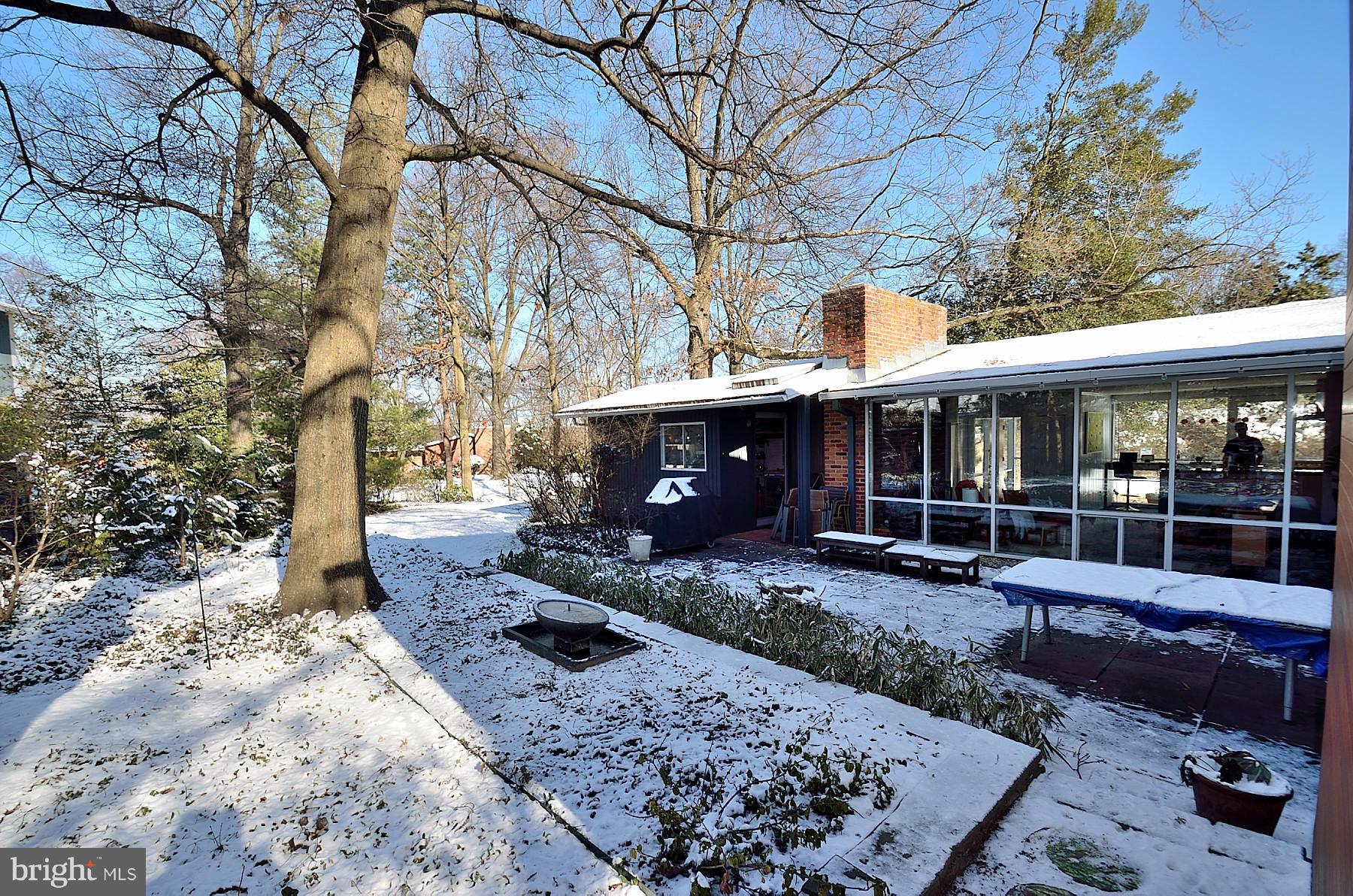 1926 Marthas Road Alexandria, VA 22307 - Photo 22 of 23 Exterior (Rear)