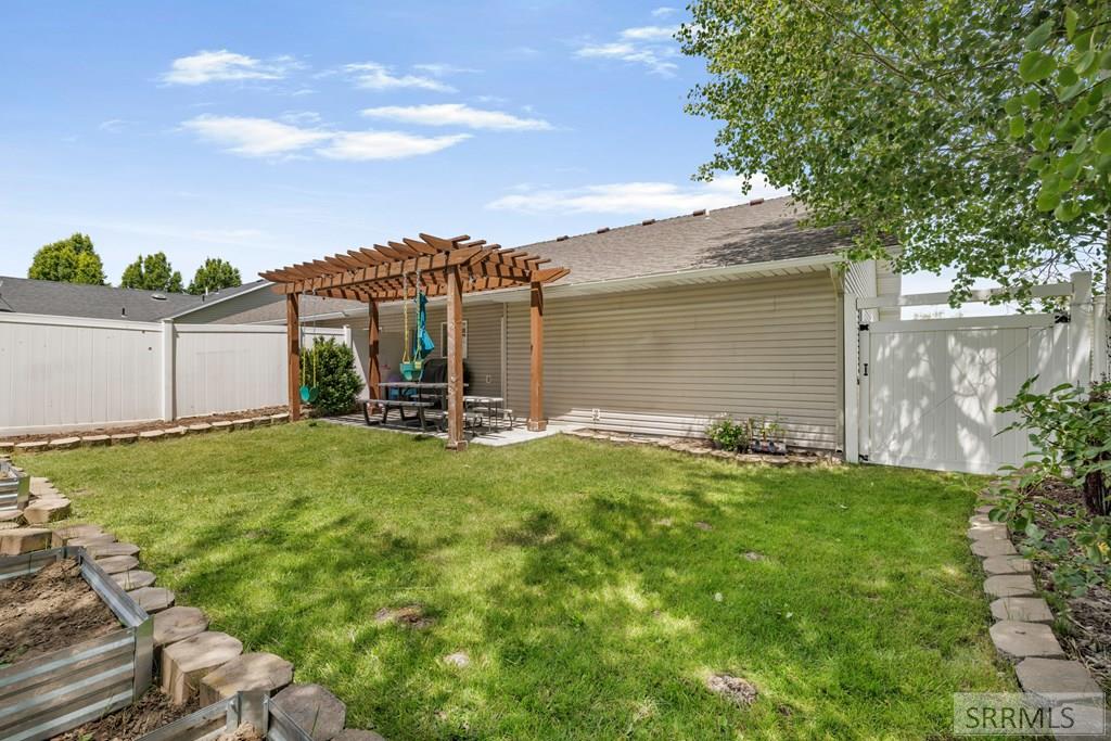 509 Gwen Loop Blackfoot, ID 83221 - Photo 38 of 52