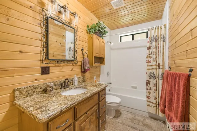 $859,995 | 4001 Otter Street, Island Park, ID 83429