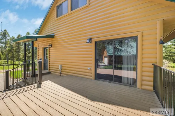 $859,995 | 4001 Otter Street, Island Park, ID 83429