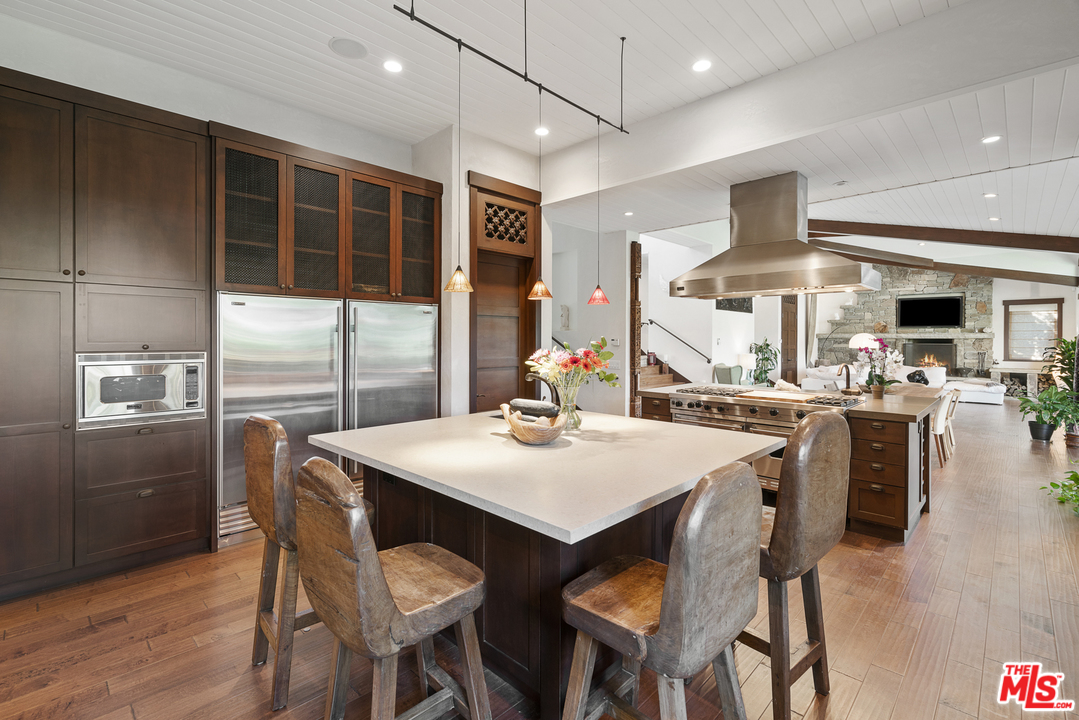 6902 Wildlife Road Malibu, CA 90265 - Photo 17 of 48