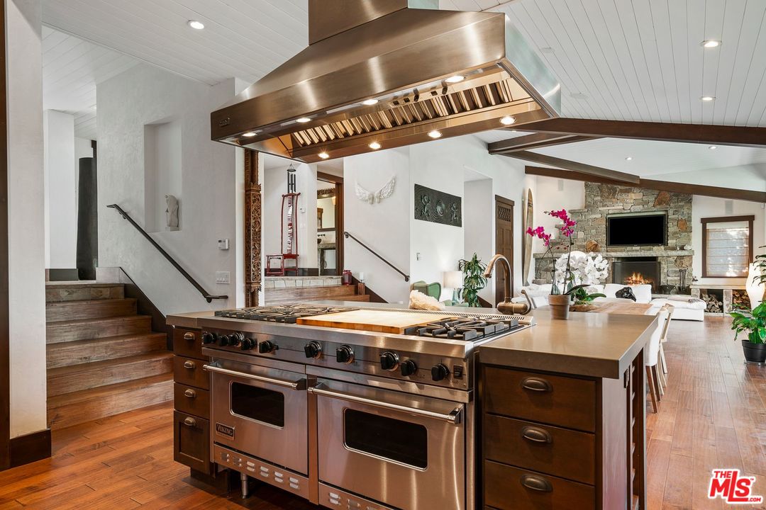 6902 Wildlife Road Malibu, CA 90265 - Photo 21 of 48