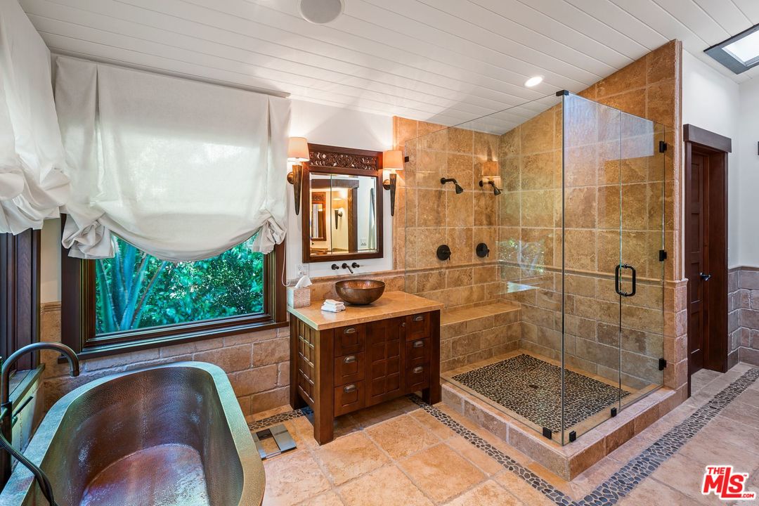 6902 Wildlife Road Malibu, CA 90265 - Photo 30 of 48