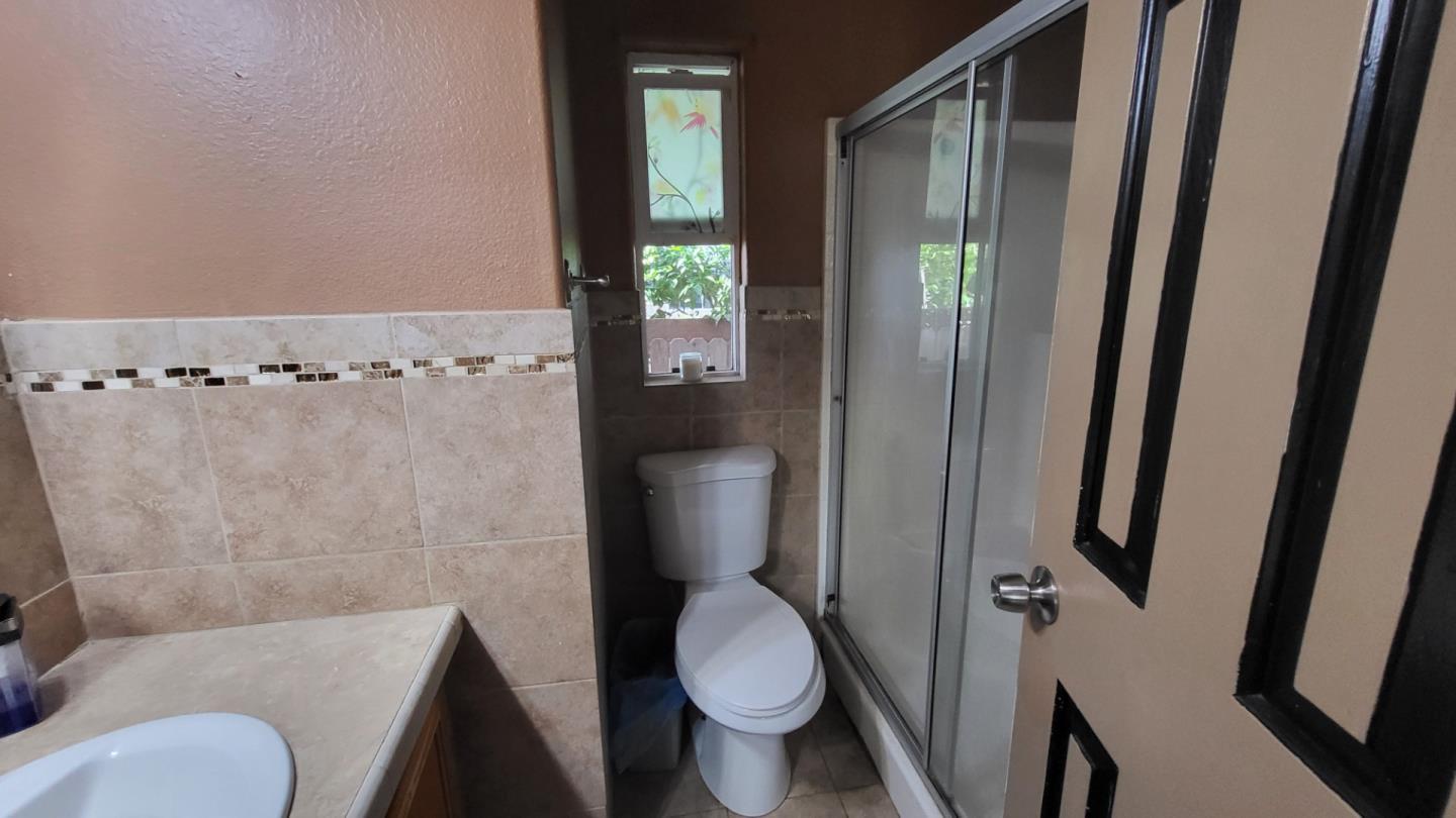 501 South Green Valley Road, Unit 89 Watsonville, CA 95076 - Photo 9 of 12 a bathroom with a sink and toilet