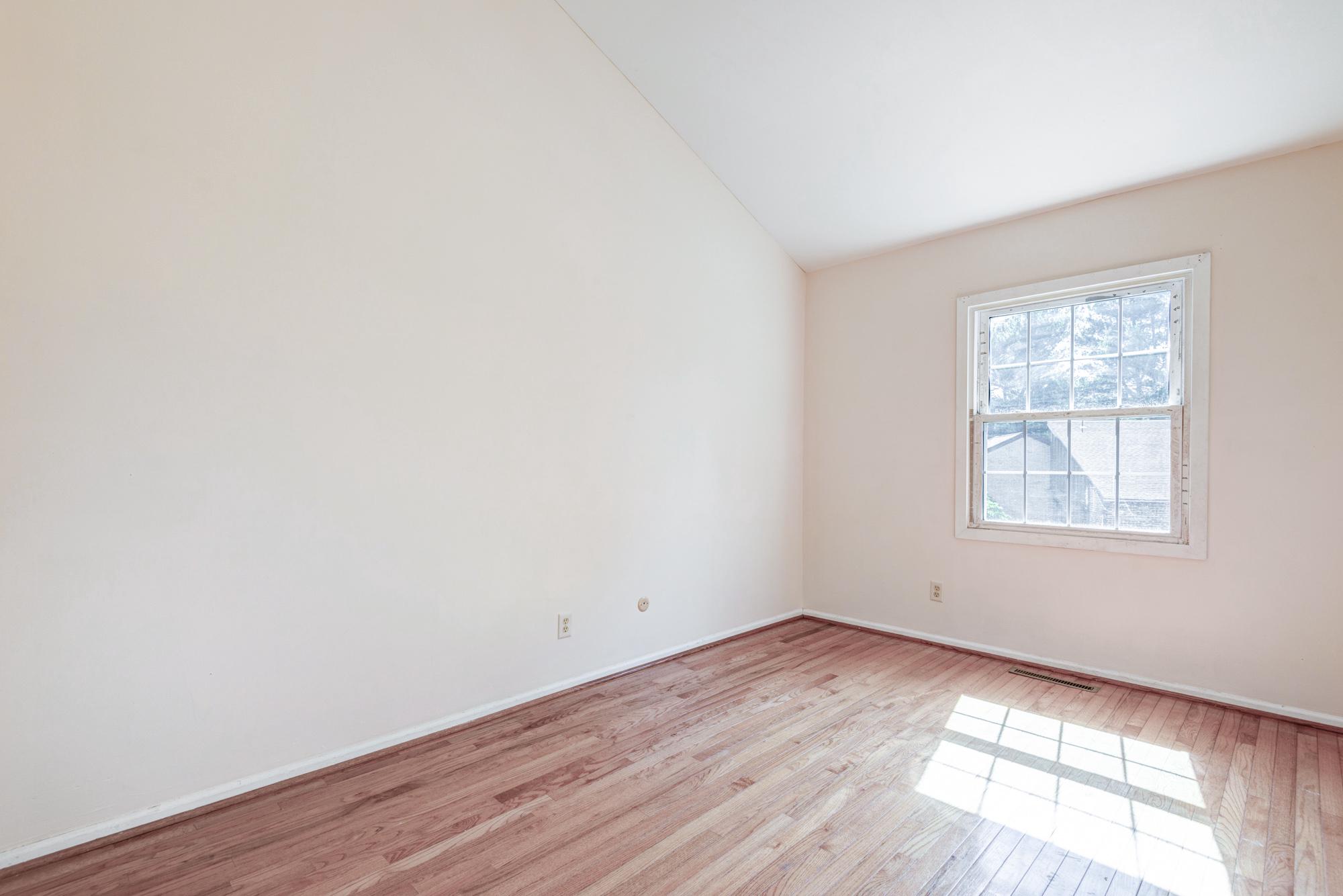 73 Wedge Lane Reading, PA 19607 - Photo 19 of 23 Bedroom 2