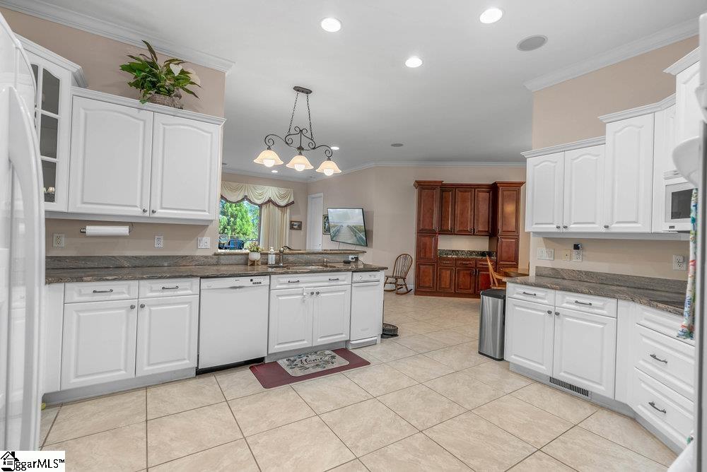 131 Glen Eagles Road Campobello, SC 29322 - Photo 11 of 32 Gallery Image 11