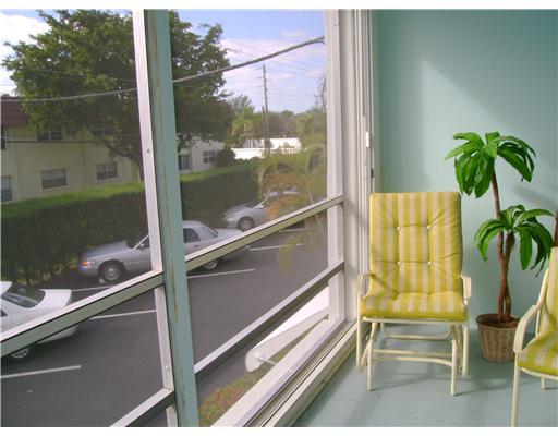 20 Southeast 13th Street, Unit B5 Boca Raton, FL 33432 - Photo 6 of 17 Additional Photo