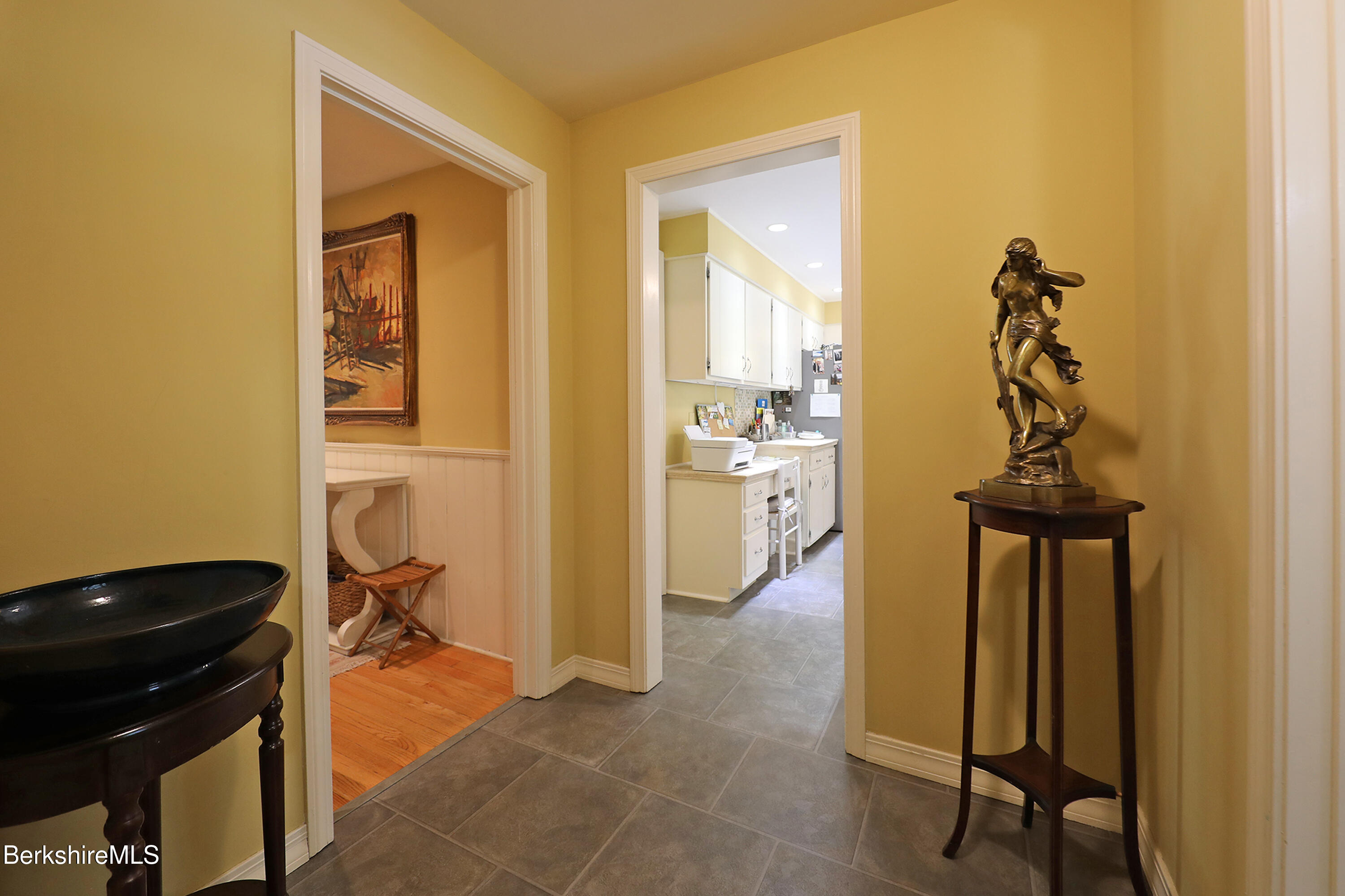 576 Holmes Road Pittsfield, MA 01201 - Photo 23 of 55 MUDROOM