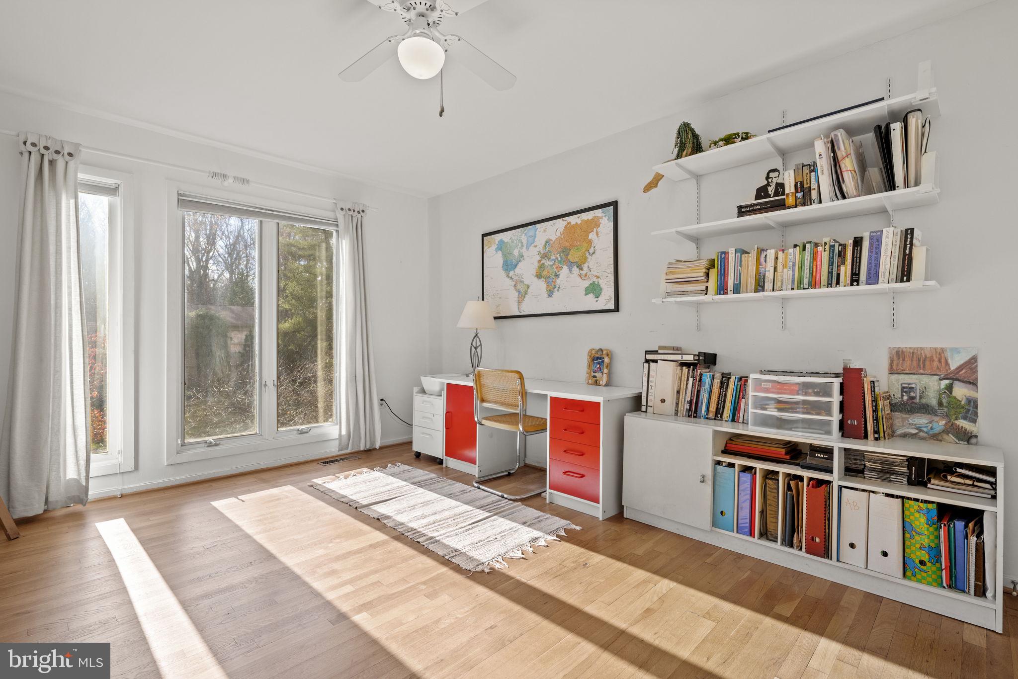 8613 Timber Hill Lane Potomac, MD 20854 - Photo 20 of 27