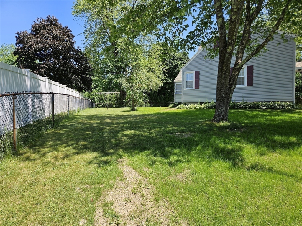 21 Wilson Road Northborough, MA 01532 - Photo 30 of 41 Gallery Image 30