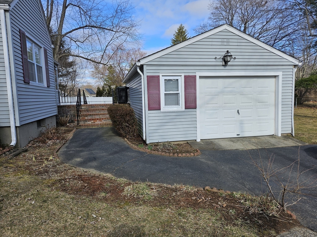 21 Wilson Road Northborough, MA 01532 - Photo 38 of 41 Gallery Image 38