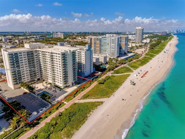 $5,000 | 6917 Collins Avenue, Unit 809, Miami Beach, FL 33141