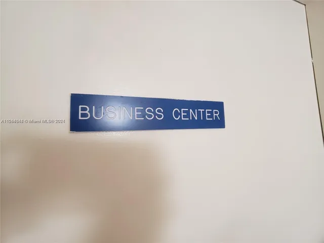 $5,000 | 6917 Collins Avenue, Unit 809, Miami Beach, FL 33141