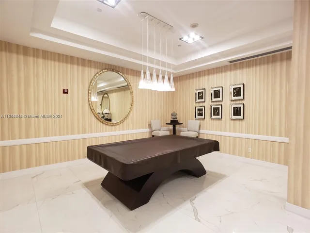 $5,000 | 6917 Collins Avenue, Unit 809, Miami Beach, FL 33141