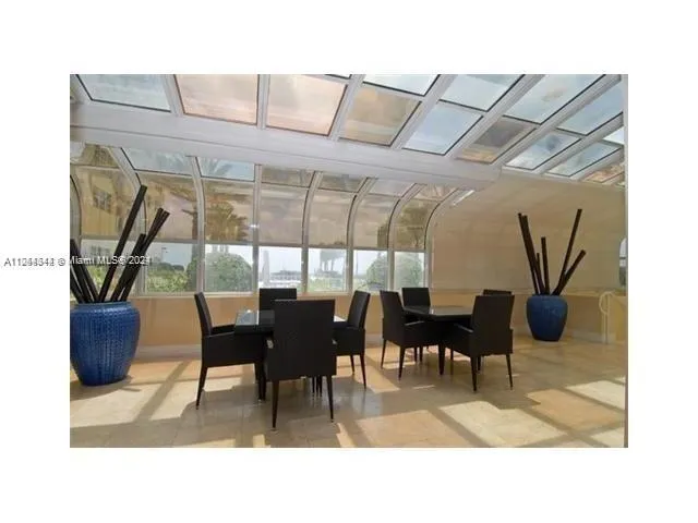 $5,000 | 6917 Collins Avenue, Unit 809, Miami Beach, FL 33141