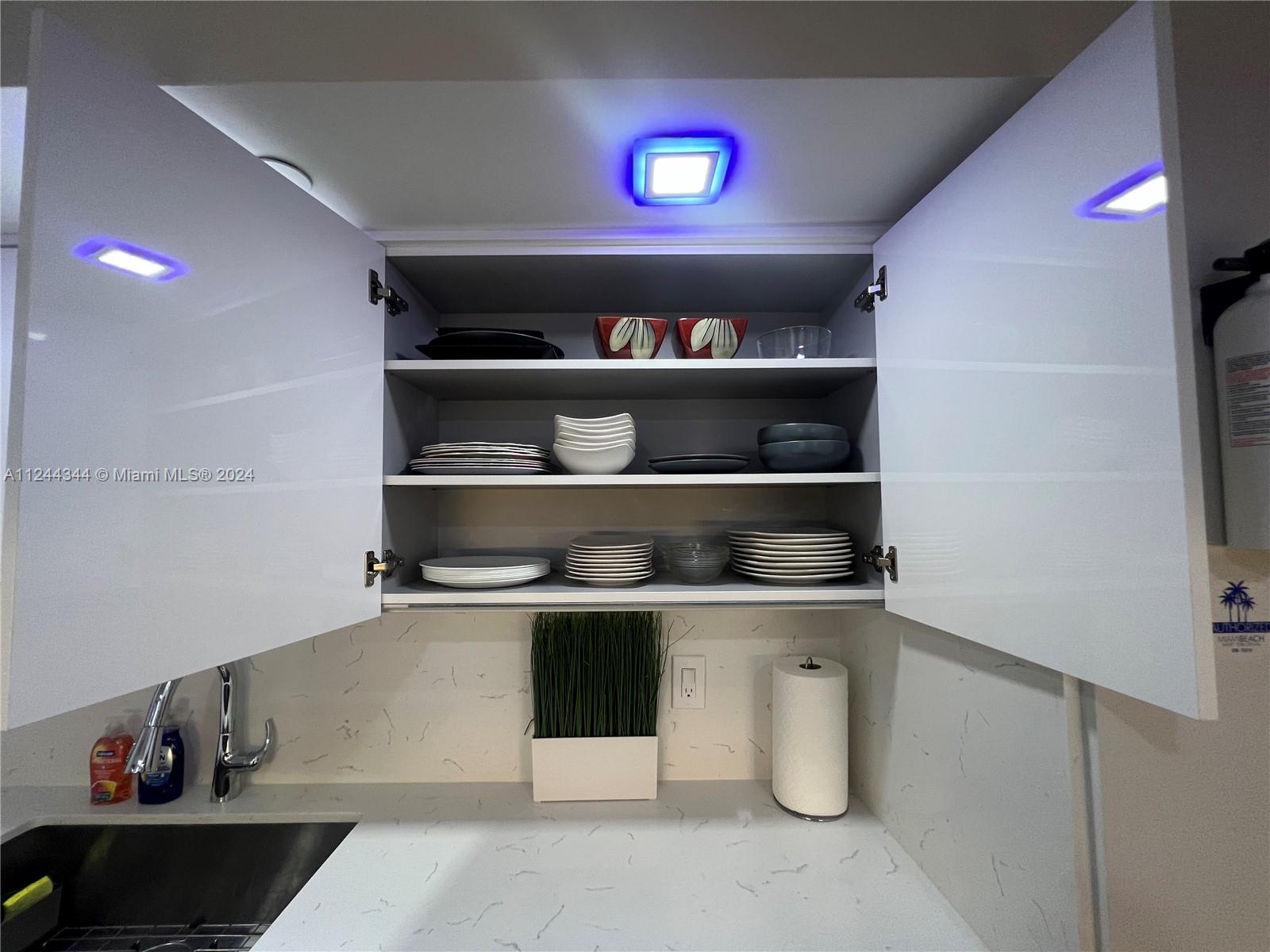 6917 Collins Avenue, Unit 809 Miami Beach, FL 33141 - Photo 53 of 63