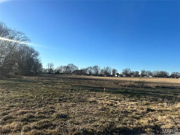 $125,000 | 332 North Kimberlin Street, Troy, IL 62294