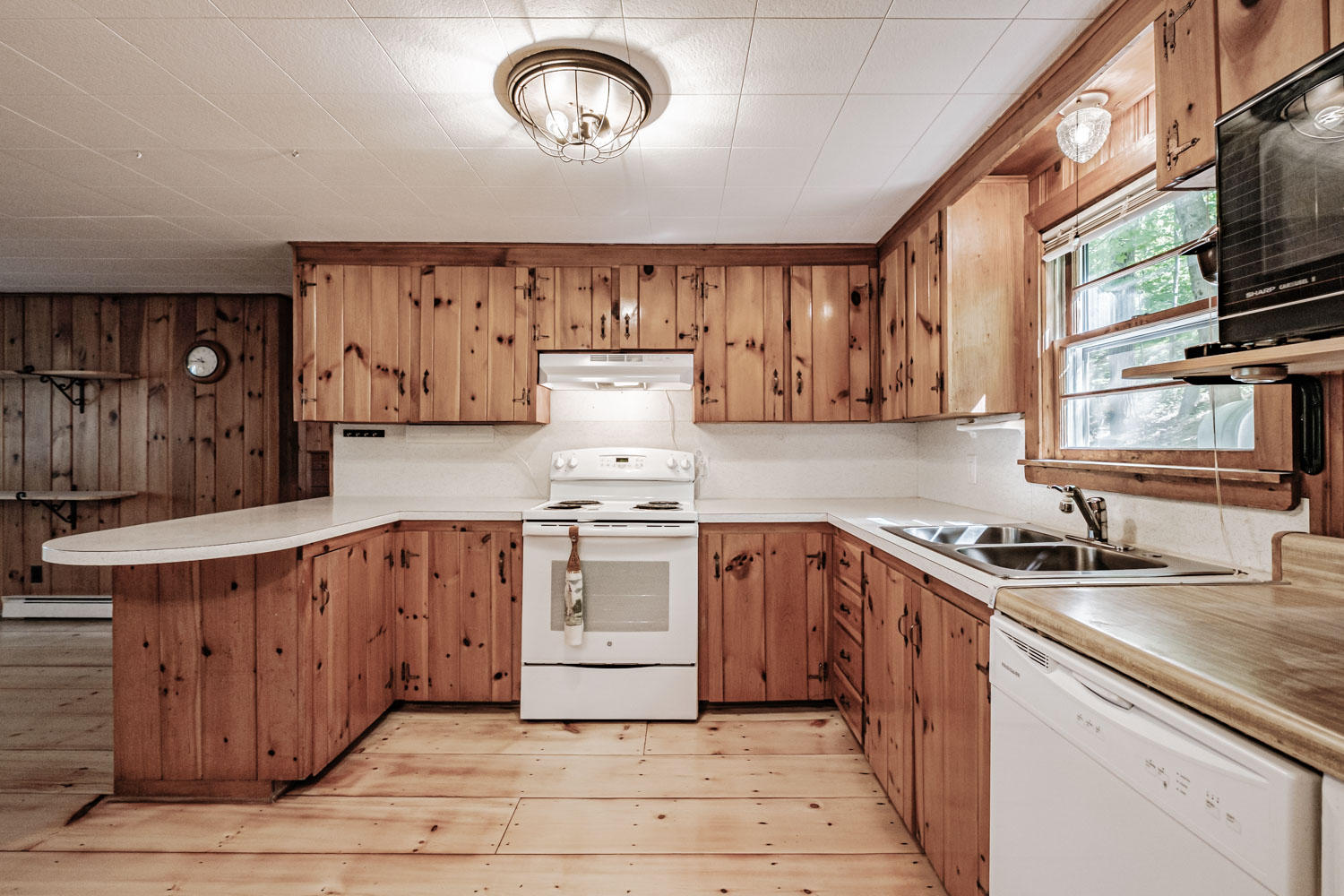 62 Harbor Road Naples, ME 04055 - Photo 11 of 49 Kitchen