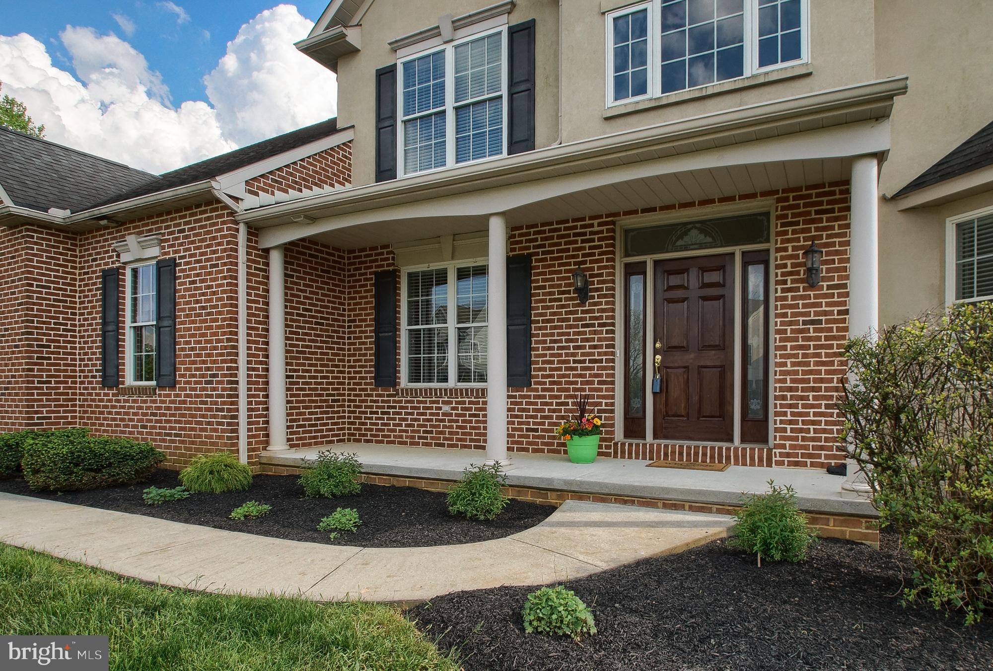 388 Ecker Drive Lititz, PA 17543 - Photo 5 of 81