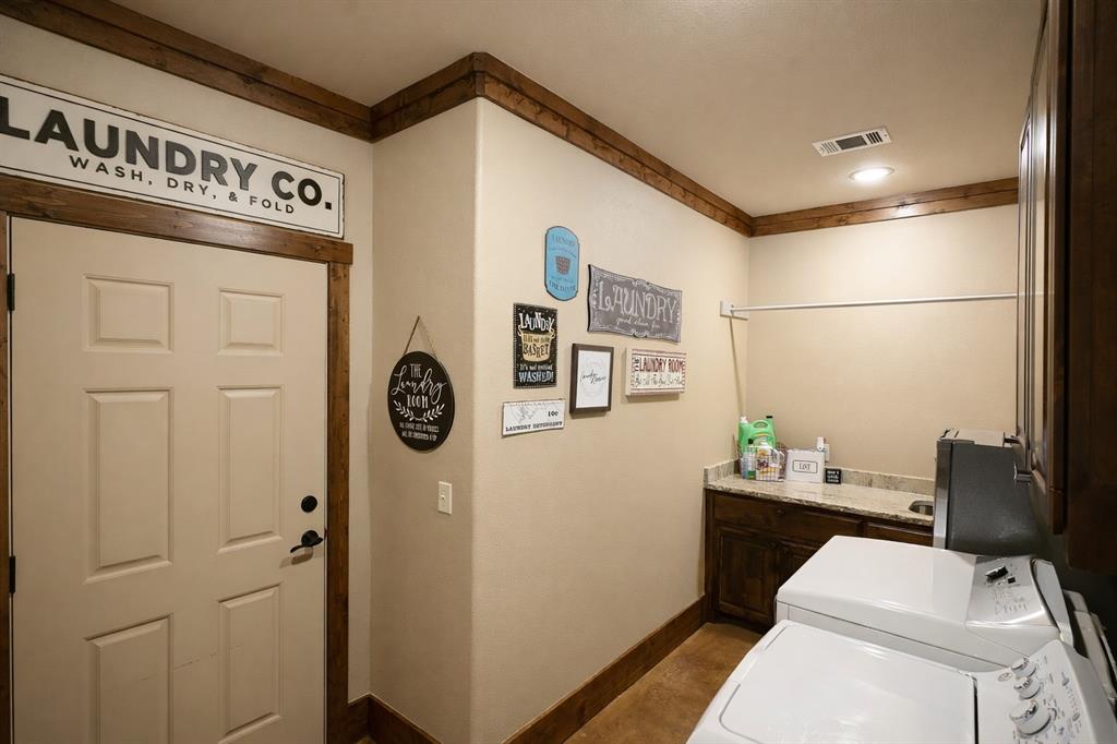 1011 Red Road Howe, TX 75459 - Photo 15 of 39 a view of a hallway to rooms