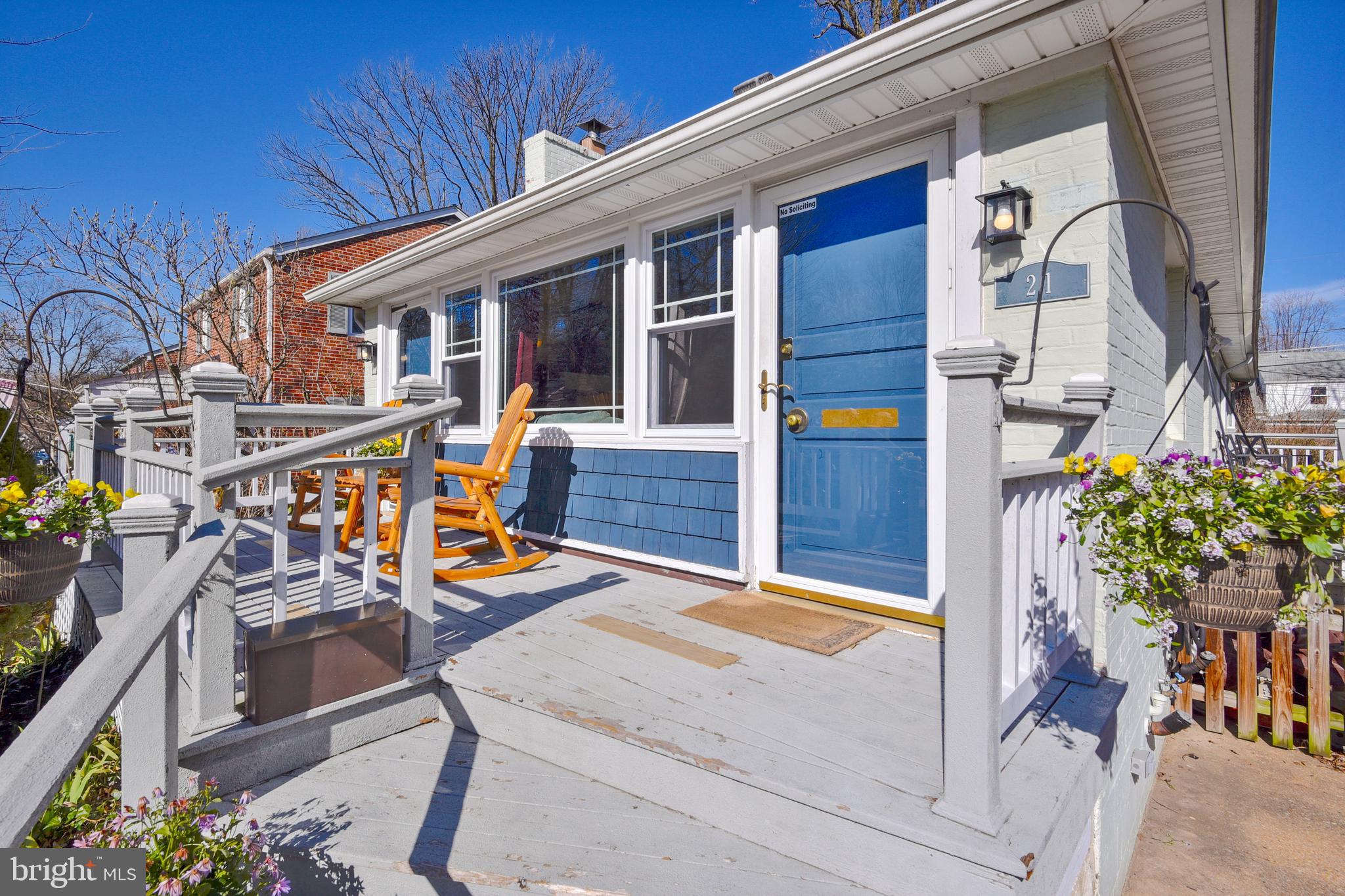 21 Dungarrie Road Baltimore, MD 21228 - Photo 3 of 32 Relax on the spacious front deck