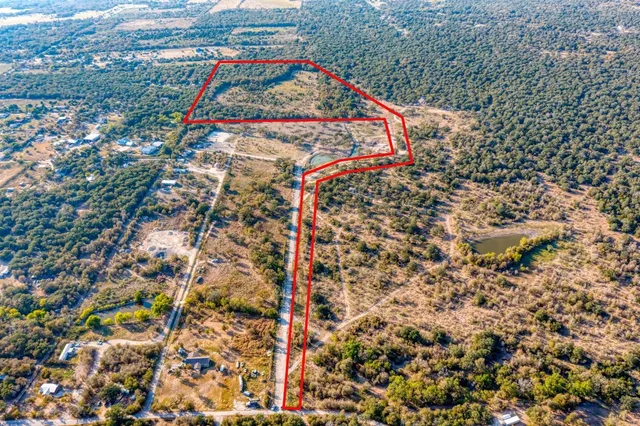 $900,000 | 9202 Lockwood Springs Road, Manor, TX 78653