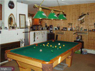 373 Blue Ridge Drive Levittown, PA 19057 - Photo 4 of 6 Gallery Image 4