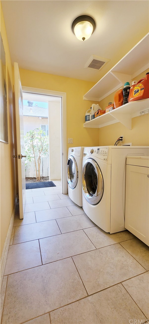 230 San Antonio Road Arcadia, CA 91007 - Photo 20 of 25 a utility room with dryer and washer