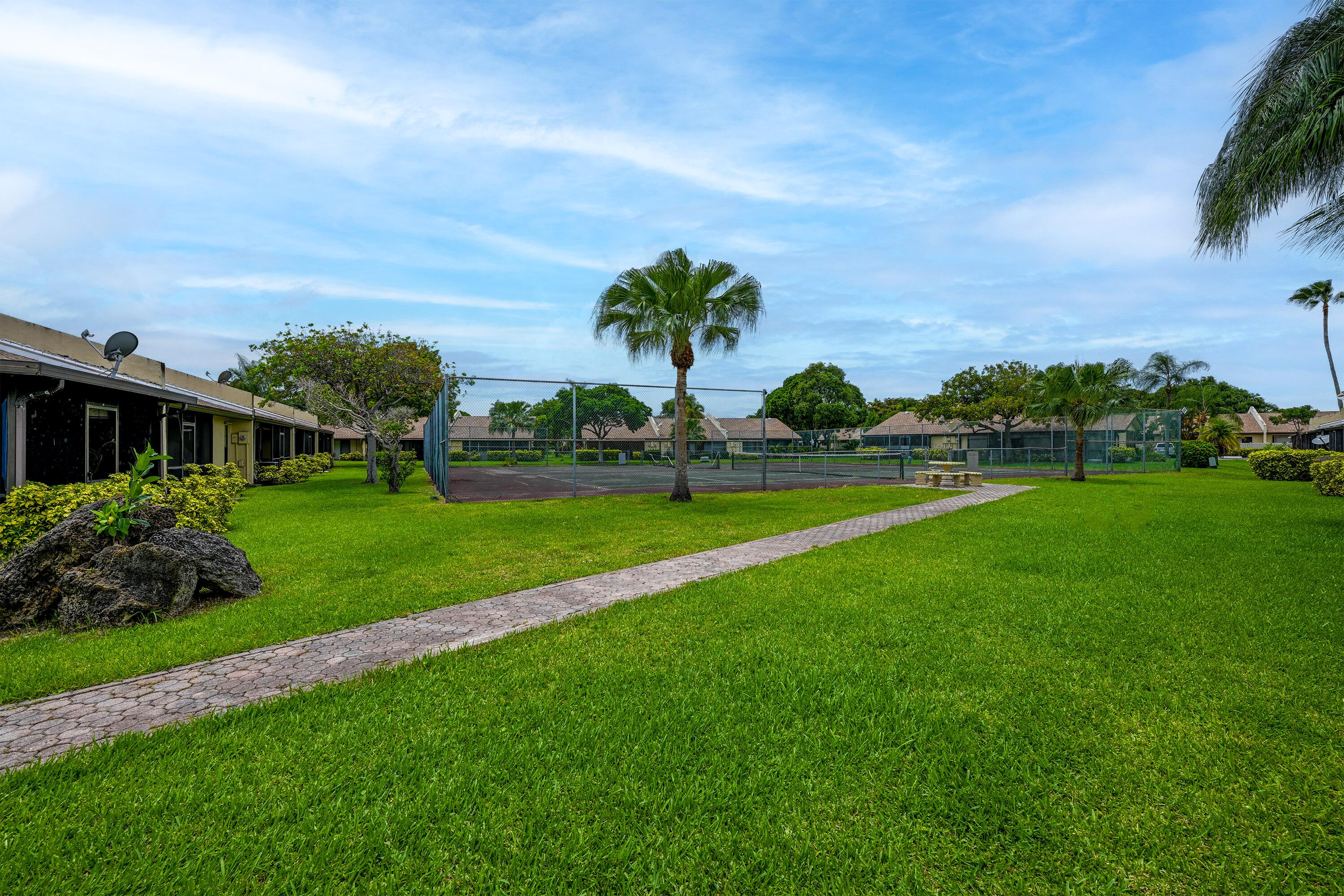 627 Banks Road, Unit 48 Margate, FL 33063 - Photo 15 of 15 Tennis Court