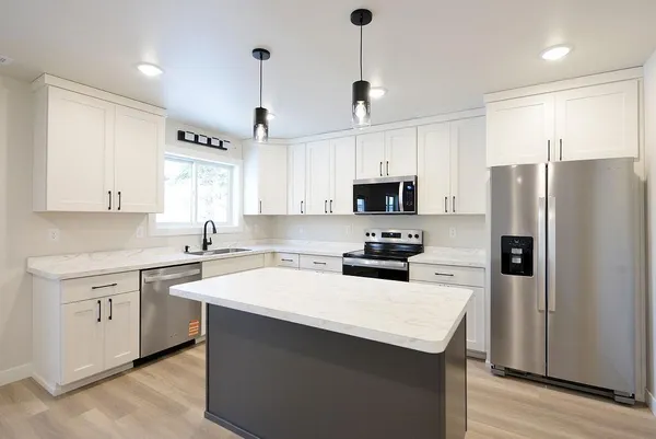 $359,900 | 323 3rd Street, Mapleton, ND 58059