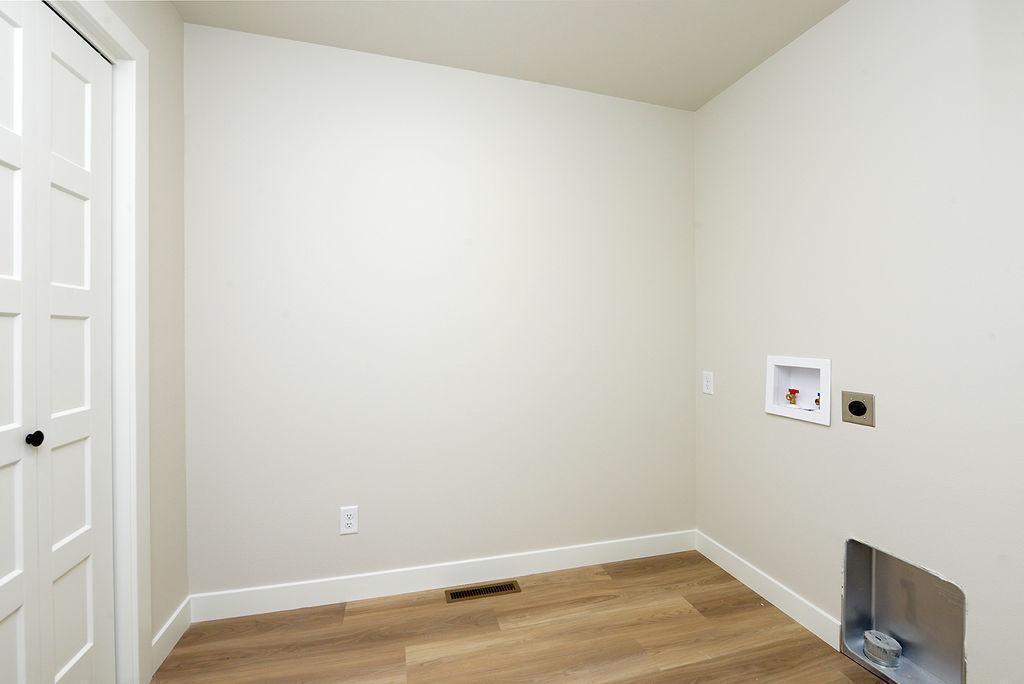 323 3rd Street Mapleton, ND 58059 - Photo 18 of 31