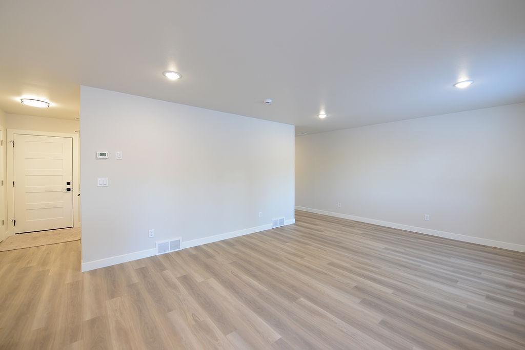 323 3rd Street Mapleton, ND 58059 - Photo 21 of 31