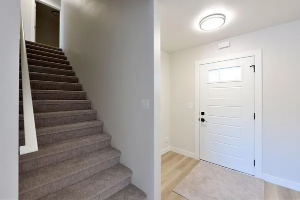 $359,900 | 323 3rd Street, Mapleton, ND 58059