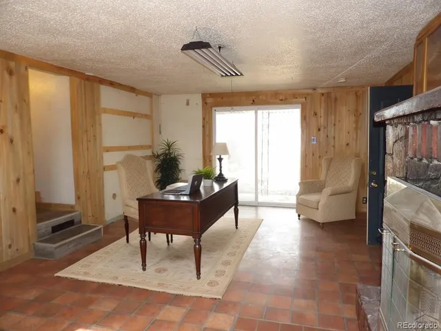 $249,900 | 1002 Frontier Street, Pueblo, CO 81006