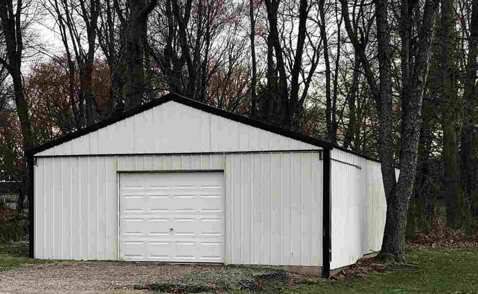 1931 Highway 14 Rochester, IN 46975 - Photo 4 of 19