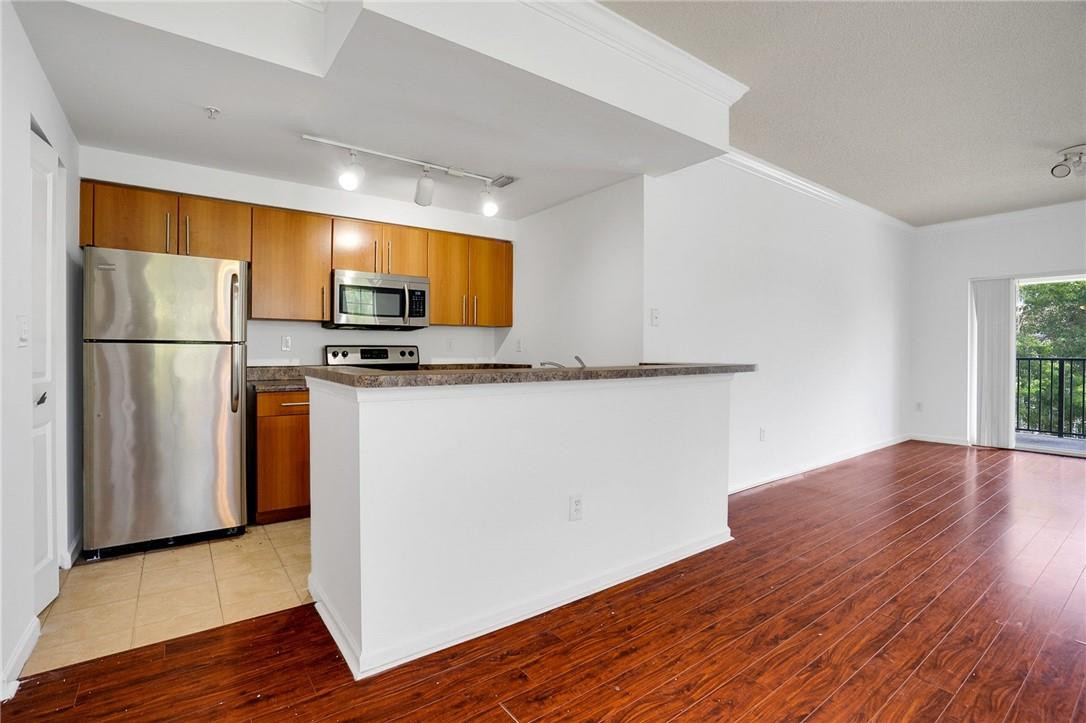 5980 West Sample Road, Unit 301 Coral Springs, FL 33067 - Photo 2 of 5 Photo 2