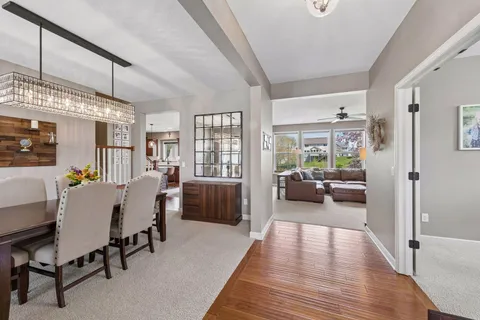 $699,900 | 2109 Valley Creek Lane, Shakopee, MN 55379