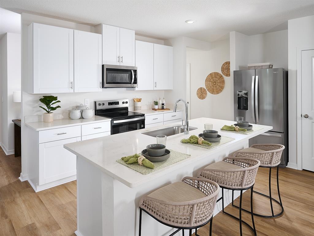 13412 Shellmore Avenue Palmetto, FL 34221 - Photo 2 of 7