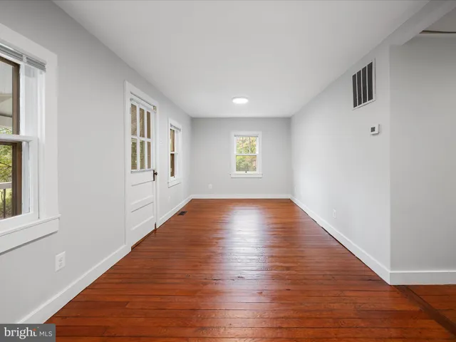 $2,150 | 12060 Axline Road, Lovettsville, VA 20180