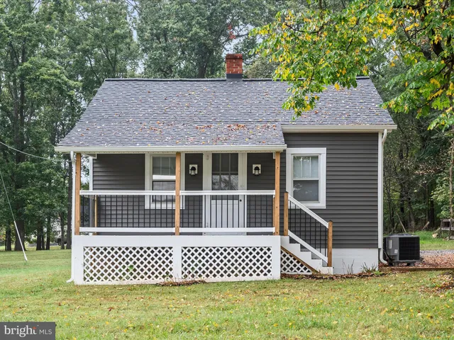 $2,150 | 12060 Axline Road, Lovettsville, VA 20180