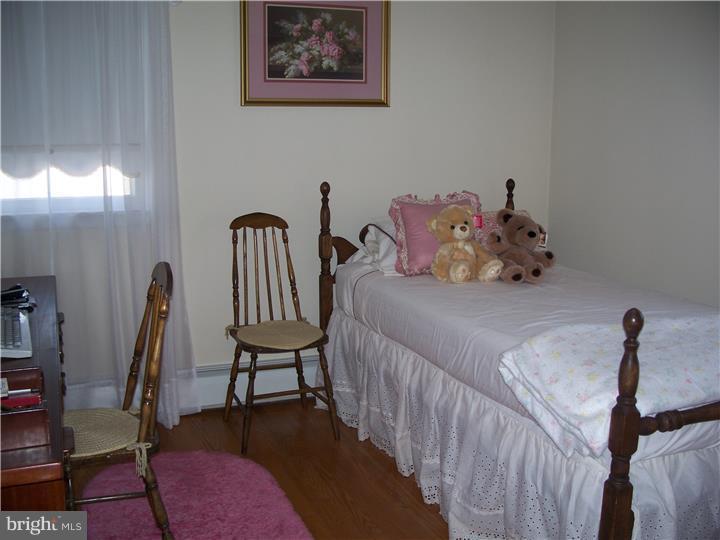 19 Galloway Road Richboro, PA 18954 - Photo 12 of 18 Bedroom 2