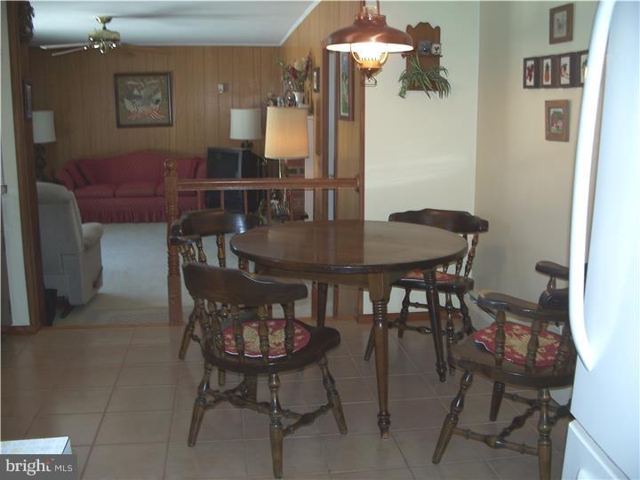 19 Galloway Road Richboro, PA 18954 - Photo 5 of 18 Kitchen