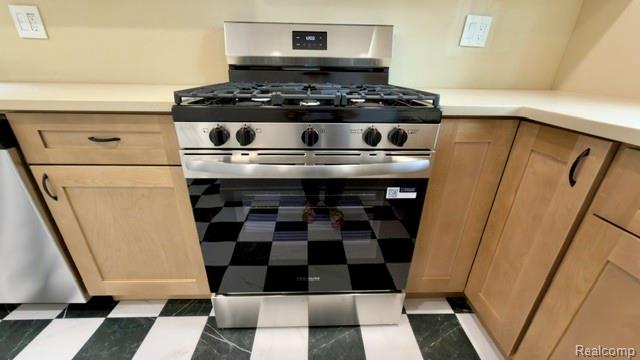 5535 Yorkshire Road Detroit, MI 48224 - Photo 8 of 18