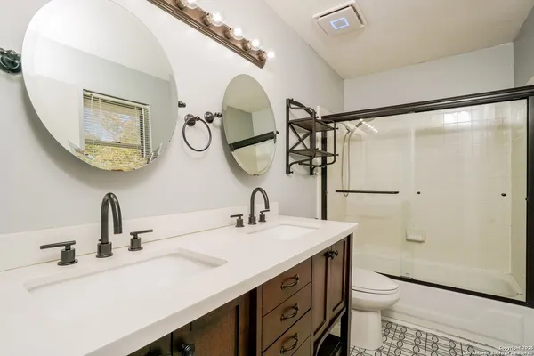 $1,775 | 5806 Elk Lake Drive, San Antonio, TX 78244